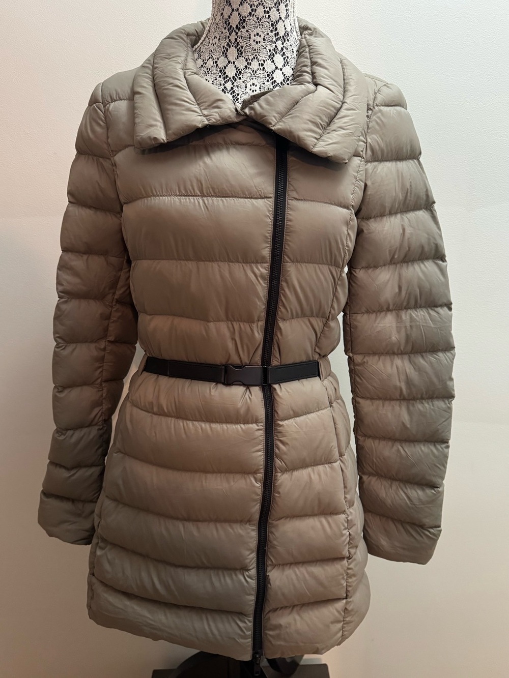 Soia & Kyo Taupe Asymmetrical Down Puffer Jacket -Size Medium EUC
